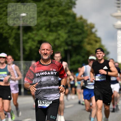 29.06.2025 - hella hamburg halbmarathon Dr. Thomas Lammeyer http://msf.ph/oto/8377541 29.06.2025 09:58:40 Kennedybrücke 1549, 1817, 2222, 2274, 2592, 2596, 2670, 2816, 2955, 3208, 3209, 3258, 4832, 5399, 5705, 6290, 6389, 6723, 6923, 6978, 6991, 7274, 7335, 7508, 7908, 8117, 8437, 8657, 8698, 8981, 9038, 9093, 9159, 9476, 9661, 9710, 9720, 9924, 9931, 10122, 11125 meine-sportfotos.de