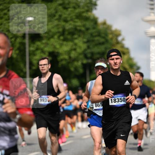 29.06.2025 - hella hamburg halbmarathon Dr. Thomas Lammeyer http://msf.ph/oto/8377627 29.06.2025 09:58:41 Kennedybrücke 1549, 1817, 2222, 2274, 2592, 2596, 2670, 2816, 2955, 3208, 3209, 3258, 4832, 5399, 5705, 6389, 6723, 6923, 6978, 6991, 7274, 7335, 7508, 7908, 8117, 8437, 8657, 8981, 9038, 9093, 9159, 9476, 9661, 9710, 9720, 9924, 9931, 10122, 11125 meine-sportfotos.de