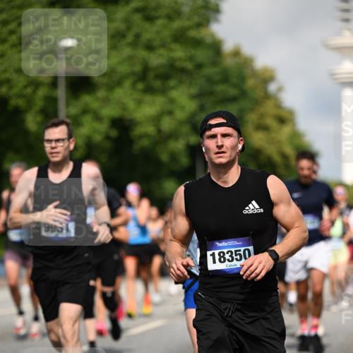 29.06.2025 - hella hamburg halbmarathon Dr. Thomas Lammeyer http://msf.ph/oto/8377694 29.06.2025 09:58:41 Kennedybrücke 1549, 1817, 2222, 2274, 2592, 2596, 2670, 2816, 2955, 3208, 3209, 3258, 4832, 5399, 5705, 6389, 6723, 6923, 6978, 6991, 7274, 7335, 7508, 7908, 8117, 8437, 8657, 8981, 9038, 9093, 9159, 9476, 9661, 9710, 9720, 9924, 9931, 10122, 11125 meine-sportfotos.de