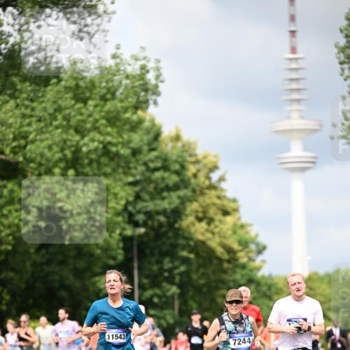 29.06.2025 - hella hamburg halbmarathon Dr. Thomas Lammeyer http://msf.ph/oto/8378349 29.06.2025 10:42:31 Kennedybrücke 1394, 1578, 1596, 1791, 1901, 2124, 3010, 3246, 3338, 3633, 3635, 3636, 3716, 4414, 4921, 5713, 5790, 5875, 6695, 6696, 6930, 7118, 7119, 7148, 7244, 7371, 7552, 8539, 8615, 8696, 9391, 9424, 9500, 9699, 10146, 10584, 11152, 11164 meine-sportfotos.de