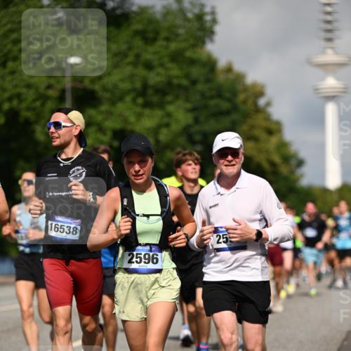 29.06.2025 - hella hamburg halbmarathon Dr. Thomas Lammeyer http://msf.ph/oto/8378359 29.06.2025 09:58:47 Kennedybrücke 1549, 1817, 2274, 2592, 2596, 2955, 3208, 3209, 3258, 3747, 4093, 4832, 5399, 5705, 6158, 6389, 6662, 6723, 6923, 7335, 7508, 7659, 7908, 8117, 8437, 8657, 8693, 8889, 8981, 9031, 9032, 9038, 9093, 9159, 9476, 9649, 9661, 9720, 9869, 9931, 10122, 10423 meine-sportfotos.de