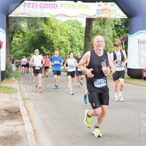 29.06.2025 - hella hamburg halbmarathon MichiJ http://msf.ph/oto/8378421 29.06.2025 10:45:56 Zwischen KM18-KM19 1285, 2006, 5926, 6202, 9156, 9353, 10539, 10915, 12509, 14375, 14628, 15914, 17825, 18153 meine-sportfotos.de