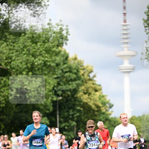 29.06.2025 - hella hamburg halbmarathon Dr. Thomas Lammeyer http://msf.ph/oto/8378453 29.06.2025 10:42:32 Kennedybrücke 1394, 1578, 1596, 1791, 1901, 2124, 2151, 3010, 3246, 3338, 3633, 3635, 3636, 3716, 4414, 4921, 5713, 5790, 5875, 6695, 6696, 6930, 7118, 7119, 7148, 7244, 7371, 7552, 7914, 8539, 8615, 8696, 9391, 9424, 9500, 9699, 10146, 10584, 11152, 11164 meine-sportfotos.de