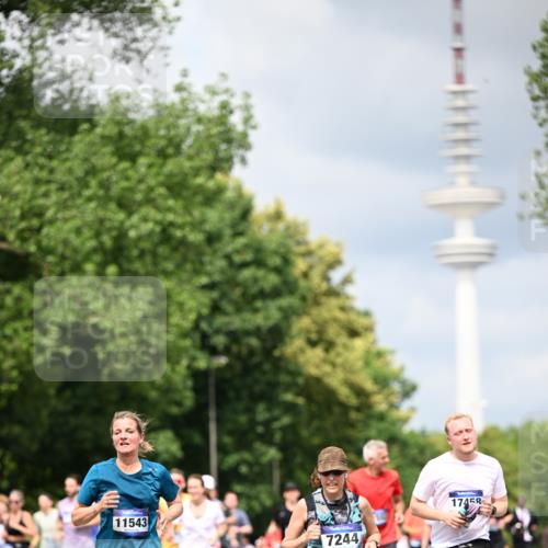 29.06.2025 - hella hamburg halbmarathon Dr. Thomas Lammeyer http://msf.ph/oto/8378472 29.06.2025 10:42:32 Kennedybrücke 1394, 1578, 1596, 1791, 1901, 2124, 2151, 3010, 3246, 3338, 3633, 3635, 3636, 3716, 4414, 4921, 5713, 5790, 5875, 6695, 6696, 6930, 7118, 7119, 7148, 7244, 7371, 7552, 7914, 8539, 8615, 8696, 9391, 9424, 9500, 9699, 10146, 10584, 11152, 11164 meine-sportfotos.de