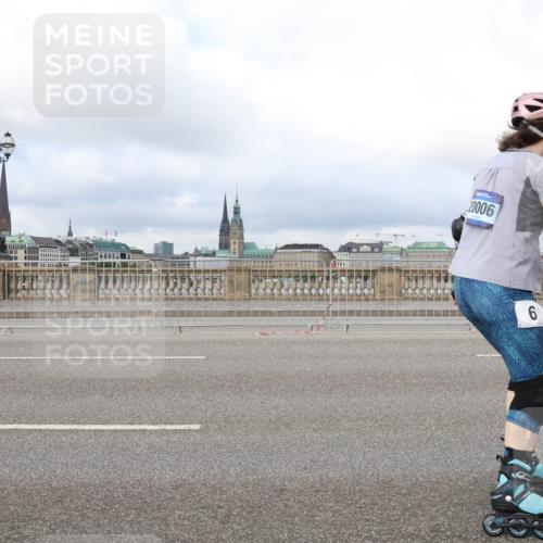 29.06.2025 - hella hamburg halbmarathon Lena Gebhardt http://msf.ph/oto/8378527 29.06.2025 09:14:11 Lombardsbrücke 20006, 6 meine-sportfotos.de