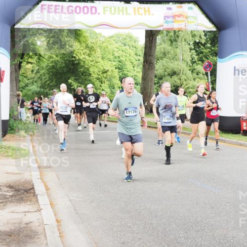 29.06.2025 - hella hamburg halbmarathon MichiJ http://msf.ph/oto/8378849 29.06.2025 10:46:01 Zwischen KM18-KM19 2006, 2957, 3181, 6208, 7259, 8089, 9156, 9353, 10915, 11757, 12378, 12406, 12509, 12633, 12809, 14355, 14375, 14429, 14628, 17176, 17825, 17931, 18153, 18467, 19246 meine-sportfotos.de