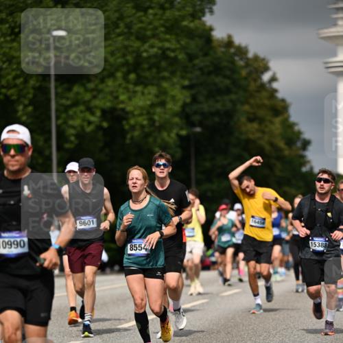 29.06.2025 - hella hamburg halbmarathon Dr. Thomas Lammeyer http://msf.ph/oto/8378958 29.06.2025 10:20:15 Kennedybrücke 1212, 1244, 1308, 1599, 1651, 2071, 2165, 2436, 2601, 2803, 3176, 3648, 4478, 4583, 4637, 4828, 5046, 6935, 7158, 7753, 8057, 8169, 8274, 8295, 8554, 8597, 8645, 8746, 9601, 9628, 9784, 9802, 9810, 9881, 10107, 10139, 10141, 10183, 10292, 10844, 11113, 11344, 11345 meine-sportfotos.de