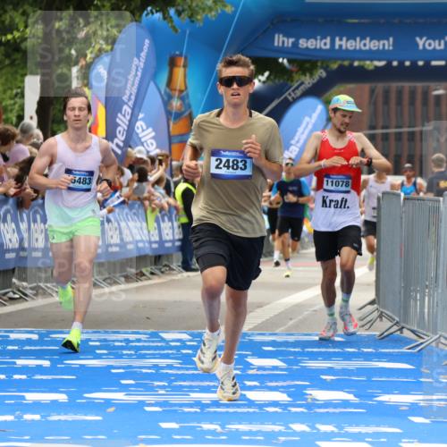 29.06.2025 - hella hamburg halbmarathon Strokosch-Dieckow http://msf.ph/oto/8378987 29.06.2025 10:25:01 Ziel 2483, 10867, 11078, 15483 meine-sportfotos.de