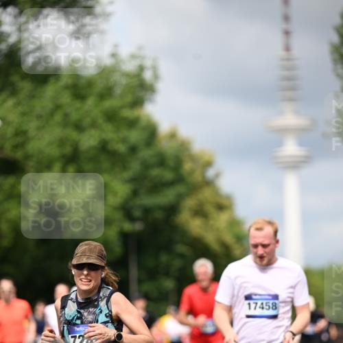 29.06.2025 - hella hamburg halbmarathon Dr. Thomas Lammeyer http://msf.ph/oto/8379172 29.06.2025 10:42:35 Kennedybrücke 1394, 1578, 1596, 1791, 1901, 2151, 3010, 3094, 3095, 3246, 3338, 3633, 3635, 3636, 3716, 3841, 3927, 4414, 4921, 5300, 5713, 5790, 6695, 6696, 6751, 6930, 7118, 7119, 7148, 7244, 7371, 7552, 7692, 7914, 8539, 8615, 8696, 9424, 9500, 9699, 10146, 10584, 11152 meine-sportfotos.de