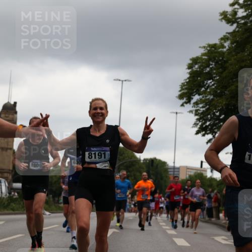 29.06.2025 - hella hamburg halbmarathon Yannick Fuchs http://msf.ph/oto/8379235 29.06.2025 10:54:38 20KM 1364, 1414, 1653, 1681, 2322, 2323, 2363, 6033, 6201, 6309, 6487, 6754, 6757, 7006, 7065, 7636, 8003, 8191, 8421, 8422, 8662, 8923, 9020, 9021, 10534, 10576, 11041, 11366, 11623, 11702, 11753, 11782, 11937, 12491, 13488, 13589, 14429, 15269, 17491, 17825, 17899, 17952, 18029, 18063, 19117, 19146, 19159, 19246 meine-sportfotos.de