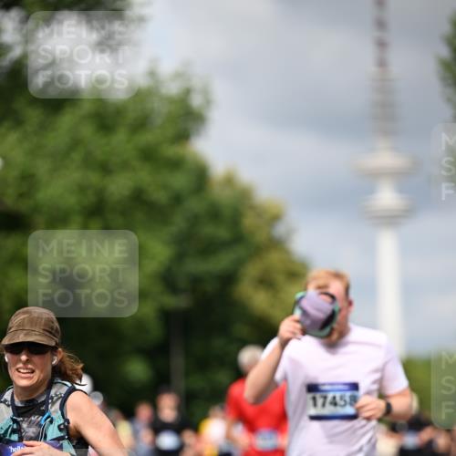 29.06.2025 - hella hamburg halbmarathon Dr. Thomas Lammeyer http://msf.ph/oto/8379244 29.06.2025 10:42:35 Kennedybrücke 1394, 1578, 1596, 1791, 1901, 2151, 3010, 3094, 3095, 3246, 3338, 3633, 3635, 3636, 3716, 3841, 3927, 4414, 4921, 5300, 5713, 5790, 6695, 6696, 6751, 6930, 7118, 7119, 7148, 7244, 7371, 7552, 7692, 7914, 8539, 8615, 8696, 9424, 9500, 9699, 10146, 10584, 11152 meine-sportfotos.de