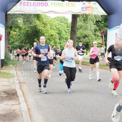 29.06.2025 - hella hamburg halbmarathon MichiJ http://msf.ph/oto/8379566 29.06.2025 10:46:08 Zwischen KM18-KM19 3181, 3425, 3983, 4502, 6208, 6997, 7287, 8089, 10703, 11158, 11159, 11808, 12378, 12406, 12633, 13847, 14355, 14567, 15240, 16160, 16341, 17017, 17503, 18716, 18985, 19246 meine-sportfotos.de