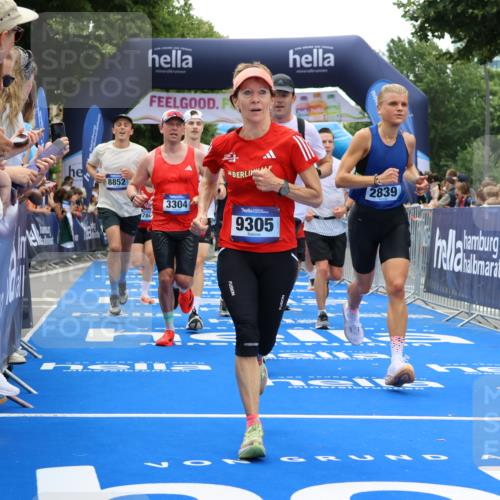 29.06.2025 - hella hamburg halbmarathon Strokosch-Dieckow http://msf.ph/oto/8379633 29.06.2025 10:47:27 Ziel 51, 1012, 1070, 1592, 1696, 2274, 2284, 2839, 2864, 2869, 2953, 3304, 5532, 5650, 5889, 6009, 8023, 8234, 8693, 8852, 8927, 9305, 10423, 11021, 11077, 11491, 12870, 13223, 13303, 13782, 15350, 15479, 15611, 15923, 16089, 16819, 17846, 17905, 18104, 18758, 18974, 19181 meine-sportfotos.de