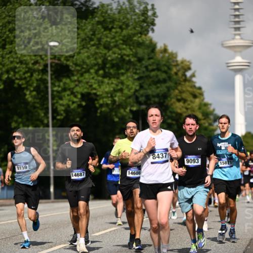 29.06.2025 - hella hamburg halbmarathon Dr. Thomas Lammeyer http://msf.ph/oto/8379894 29.06.2025 09:58:53 Kennedybrücke 1549, 1884, 2274, 2287, 2411, 2592, 2596, 3087, 3208, 3209, 3258, 3435, 3747, 4093, 4832, 5102, 5399, 5638, 5705, 6027, 6158, 6389, 6662, 6723, 6836, 6923, 7508, 7659, 8117, 8218, 8371, 8437, 8487, 8657, 8693, 8889, 9031, 9032, 9093, 9159, 9476, 9649, 9661, 9720, 9869, 9931, 10053, 10122, 10184, 10423 meine-sportfotos.de