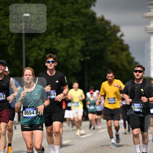29.06.2025 - hella hamburg halbmarathon Dr. Thomas Lammeyer http://msf.ph/oto/8380060 29.06.2025 10:20:16 Kennedybrücke 1212, 1244, 1308, 1599, 2071, 2165, 2436, 2601, 2803, 3176, 3648, 4478, 4583, 4637, 4828, 6935, 7158, 7753, 8057, 8169, 8274, 8295, 8554, 8597, 8645, 8707, 8746, 9601, 9628, 9784, 9802, 9810, 9881, 10107, 10139, 10141, 10183, 10292, 10844, 11113, 11344, 11345 meine-sportfotos.de