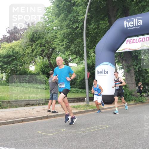 29.06.2025 - hella hamburg halbmarathon KatJ http://msf.ph/oto/8380083 29.06.2025 10:25:01 Zwischen KM18-KM19 4062, 6829, 6990, 7831 meine-sportfotos.de