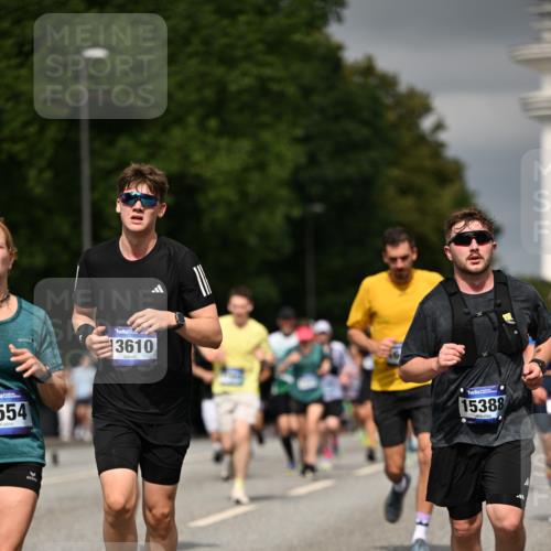 29.06.2025 - hella hamburg halbmarathon Dr. Thomas Lammeyer http://msf.ph/oto/8380310 29.06.2025 10:20:17 Kennedybrücke 1212, 1244, 1308, 1599, 2071, 2165, 2436, 2601, 2803, 3156, 3176, 3484, 3648, 4478, 4583, 4637, 4828, 6935, 7158, 7753, 8057, 8169, 8274, 8295, 8554, 8597, 8645, 8707, 8746, 9601, 9628, 9784, 9802, 9810, 9881, 10107, 10139, 10141, 10183, 10292, 10844, 11113, 11344, 11345 meine-sportfotos.de
