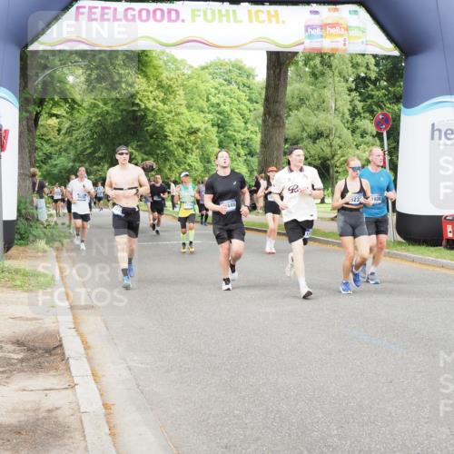 29.06.2025 - hella hamburg halbmarathon MichiJ http://msf.ph/oto/8380367 29.06.2025 10:46:14 Zwischen KM18-KM19 2780, 3983, 4502, 6220, 7065, 8585, 10703, 11808, 12206, 12261, 13847, 15232, 15284, 17017, 17503, 18716, 18985, 19160 meine-sportfotos.de