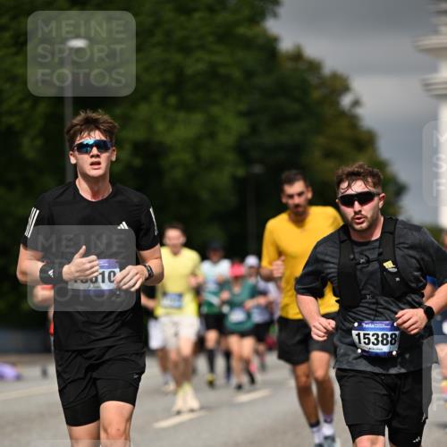 29.06.2025 - hella hamburg halbmarathon Dr. Thomas Lammeyer http://msf.ph/oto/8380377 29.06.2025 10:20:18 Kennedybrücke 1212, 1244, 1308, 1599, 2071, 2165, 2436, 2601, 2803, 3156, 3176, 3484, 3648, 4478, 4583, 4637, 4828, 6024, 6742, 6935, 7158, 7753, 7792, 8057, 8169, 8274, 8295, 8554, 8597, 8645, 8707, 8847, 9601, 9628, 9784, 9802, 9810, 9881, 10107, 10139, 10141, 10183, 10292, 10844, 11236, 11344, 11345 meine-sportfotos.de