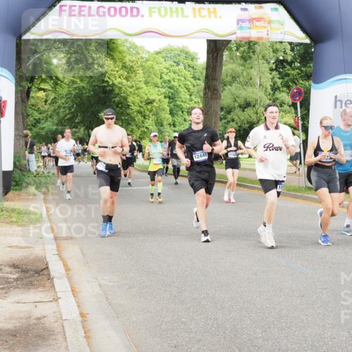 29.06.2025 - hella hamburg halbmarathon MichiJ http://msf.ph/oto/8380431 29.06.2025 10:46:15 Zwischen KM18-KM19 2780, 6220, 7065, 8585, 10488, 11808, 12206, 12261, 12446, 13847, 15232, 15284, 17503, 18985, 19160 meine-sportfotos.de