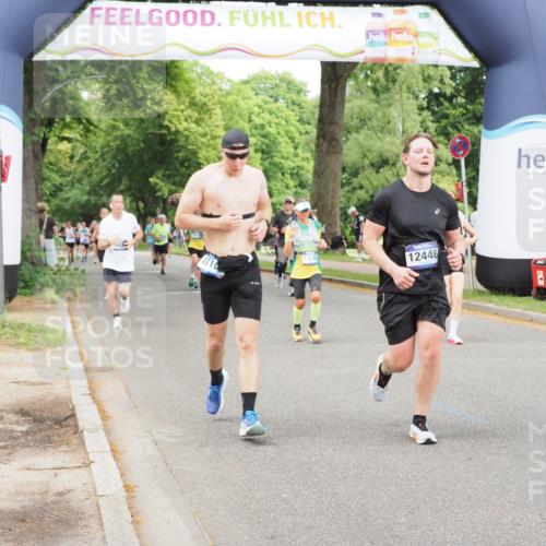 29.06.2025 - hella hamburg halbmarathon MichiJ http://msf.ph/oto/8380598 29.06.2025 10:46:16 Zwischen KM18-KM19 2780, 6220, 7065, 8585, 10488, 12206, 12261, 12446, 13847, 15232, 15284, 17503, 19160 meine-sportfotos.de