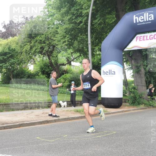 29.06.2025 - hella hamburg halbmarathon KatJ http://msf.ph/oto/8380704 29.06.2025 10:25:06 Zwischen KM18-KM19 2774, 4062, 6990 meine-sportfotos.de