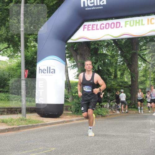 29.06.2025 - hella hamburg halbmarathon KatJ http://msf.ph/oto/8380921 29.06.2025 10:25:11 Zwischen KM18-KM19 2774 meine-sportfotos.de