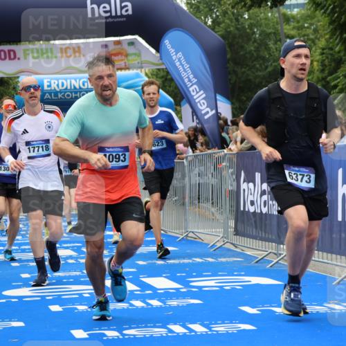 29.06.2025 - hella hamburg halbmarathon Strokosch-Dieckow http://msf.ph/oto/8380923 29.06.2025 10:47:09 Ziel 1460, 2623, 4093, 5472, 6134, 6373, 6700, 6716, 7480, 7908, 9794, 10208, 10211, 12579, 13007, 13672, 15684, 16286, 17718, 17915, 18856 meine-sportfotos.de