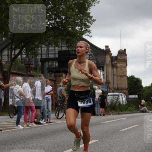 29.06.2025 - hella hamburg halbmarathon Yannick Fuchs http://msf.ph/oto/8380935 29.06.2025 10:54:49 20KM 1188, 1364, 1414, 1453, 1653, 2322, 2323, 2661, 3698, 5602, 5603, 6033, 6201, 6309, 6487, 6708, 6754, 6757, 6921, 7006, 7065, 7306, 7636, 7759, 7761, 8421, 8422, 8662, 8923, 9020, 9021, 10534, 11623, 11702, 11782, 12491, 13459, 13516, 13589, 15269, 16621, 17145, 17226, 17899, 17951, 17952, 18063, 18757, 19117, 19146, 19242, 19246 meine-sportfotos.de