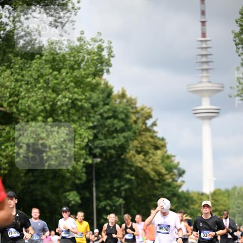 29.06.2025 - hella hamburg halbmarathon Dr. Thomas Lammeyer http://msf.ph/oto/8381017 29.06.2025 10:42:40 Kennedybrücke 1394, 1596, 1791, 1901, 2151, 3094, 3095, 3323, 3338, 3633, 3635, 3636, 3716, 3841, 3927, 4414, 4921, 5300, 5713, 5790, 6199, 6200, 6695, 6696, 6751, 6930, 7118, 7119, 7148, 7165, 7244, 7371, 7552, 7692, 7849, 7914, 8539, 8583, 8615, 9424, 9500, 9689, 9699, 10584, 11152 meine-sportfotos.de