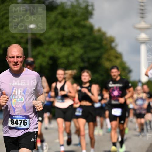 29.06.2025 - hella hamburg halbmarathon Dr. Thomas Lammeyer http://msf.ph/oto/8381148 29.06.2025 09:59:01 Kennedybrücke 1683, 1696, 1884, 2207, 2274, 2287, 2411, 2706, 2708, 3087, 3208, 3209, 3258, 3435, 3747, 3985, 4093, 4121, 4189, 4832, 4847, 4890, 5102, 5399, 5459, 5638, 5705, 5915, 6027, 6054, 6158, 6421, 6532, 6662, 6691, 6836, 6938, 7052, 7659, 8117, 8153, 8218, 8371, 8437, 8454, 8487, 8577, 8693, 8720, 8856, 8889, 8927, 9031, 9032, 9093, 9159, 9386, 9476, 9529, 9649, 9720, 9786, 9869, 9959, 10053, 10115, 10122, 10184, 10423 meine-sportfotos.de