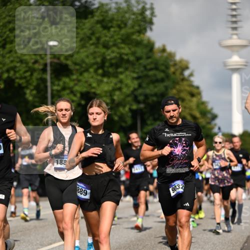 29.06.2025 - hella hamburg halbmarathon Dr. Thomas Lammeyer http://msf.ph/oto/8381239 29.06.2025 09:59:02 Kennedybrücke 1683, 1696, 1884, 2207, 2274, 2287, 2411, 2706, 2708, 3087, 3208, 3209, 3213, 3258, 3435, 3747, 3985, 4093, 4121, 4189, 4832, 4847, 4890, 5102, 5399, 5459, 5638, 5705, 5915, 6027, 6054, 6158, 6421, 6532, 6662, 6691, 6836, 6938, 7052, 7659, 8117, 8153, 8218, 8302, 8371, 8437, 8454, 8487, 8577, 8693, 8720, 8856, 8889, 8927, 9031, 9032, 9093, 9159, 9386, 9476, 9529, 9649, 9720, 9786, 9869, 9959, 10053, 10115, 10122, 10184, 10423 meine-sportfotos.de