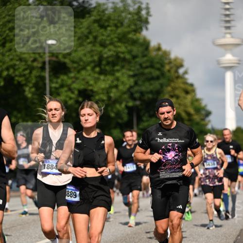 29.06.2025 - hella hamburg halbmarathon Dr. Thomas Lammeyer http://msf.ph/oto/8381268 29.06.2025 09:59:02 Kennedybrücke 1683, 1696, 1884, 2207, 2274, 2287, 2411, 2706, 2708, 3087, 3208, 3209, 3213, 3258, 3435, 3747, 3985, 4093, 4121, 4189, 4832, 4847, 4890, 5102, 5399, 5459, 5638, 5705, 5915, 6027, 6054, 6158, 6421, 6532, 6662, 6691, 6836, 6938, 7052, 7659, 8117, 8153, 8218, 8302, 8371, 8437, 8454, 8487, 8577, 8693, 8720, 8856, 8889, 8927, 9031, 9032, 9093, 9159, 9386, 9476, 9529, 9649, 9720, 9786, 9869, 9959, 10053, 10115, 10122, 10184, 10423 meine-sportfotos.de