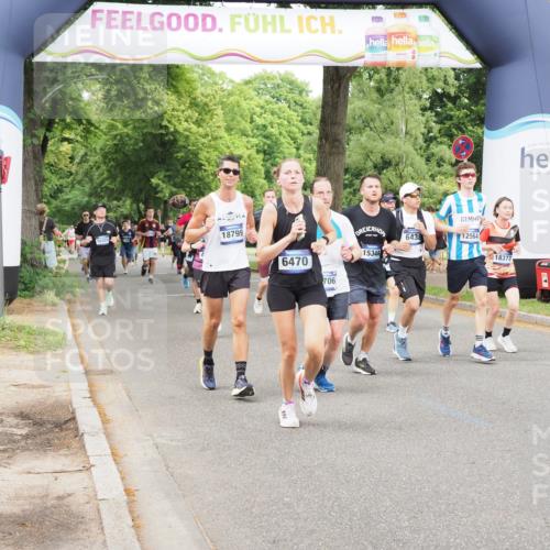 29.06.2025 - hella hamburg halbmarathon MichiJ http://msf.ph/oto/8381361 29.06.2025 10:46:29 Zwischen KM18-KM19 6438, 6470, 7031, 7223, 7824, 8326, 8509, 12564, 12736, 13706, 14732, 15344, 16530, 17814, 18377, 18799 meine-sportfotos.de