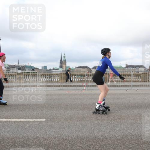29.06.2025 - hella hamburg halbmarathon Lena Gebhardt http://msf.ph/oto/8381441 29.06.2025 09:15:10 Lombardsbrücke 2533 meine-sportfotos.de