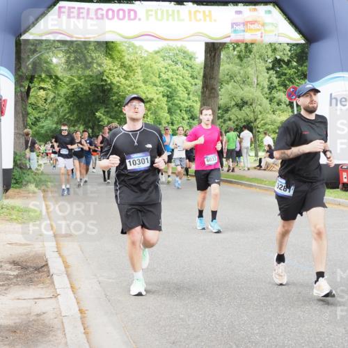 29.06.2025 - hella hamburg halbmarathon MichiJ http://msf.ph/oto/8381715 29.06.2025 10:46:33 Zwischen KM18-KM19 4238, 6033, 6438, 6470, 8326, 10281, 10301, 11041, 12564, 12736, 13706, 14732, 15344, 17814, 18377, 18799 meine-sportfotos.de