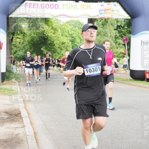 29.06.2025 - hella hamburg halbmarathon MichiJ http://msf.ph/oto/8381786 29.06.2025 10:46:34 Zwischen KM18-KM19 4238, 6033, 6438, 6754, 8326, 10281, 10301, 11041, 12564, 12736, 13706, 14732, 15344, 17814, 18377, 18727 meine-sportfotos.de