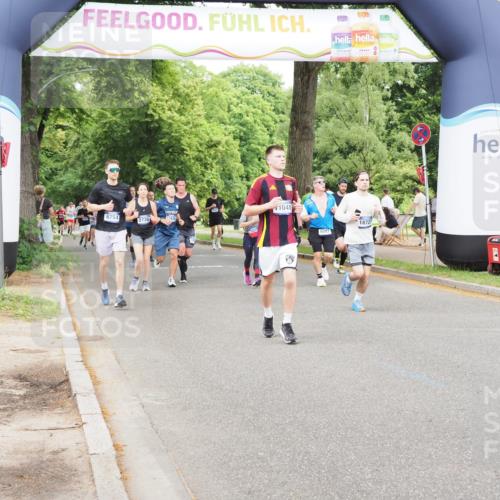 29.06.2025 - hella hamburg halbmarathon MichiJ http://msf.ph/oto/8381914 29.06.2025 10:46:35 Zwischen KM18-KM19 2730, 4238, 6033, 6087, 6438, 6754, 8326, 10281, 10301, 11041, 11935, 12564, 13706, 14732, 15344, 17814, 18377, 18727, 18855 meine-sportfotos.de