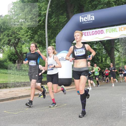 29.06.2025 - hella hamburg halbmarathon KatJ http://msf.ph/oto/8381922 29.06.2025 10:25:20 Zwischen KM18-KM19 1385, 2121, 2399, 5042, 6915, 6993, 7154 meine-sportfotos.de