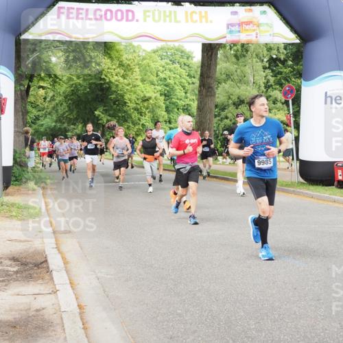 29.06.2025 - hella hamburg halbmarathon MichiJ http://msf.ph/oto/8382372 29.06.2025 10:46:40 Zwischen KM18-KM19 1019, 1544, 2426, 2730, 6087, 6754, 9985, 10281, 10301, 11041, 11250, 11935, 17304, 18727, 18855 meine-sportfotos.de