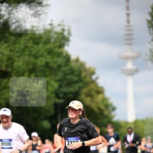 29.06.2025 - hella hamburg halbmarathon Dr. Thomas Lammeyer http://msf.ph/oto/8382593 29.06.2025 10:42:45 Kennedybrücke 1394, 1596, 1791, 1901, 2113, 2151, 3094, 3095, 3242, 3323, 3338, 3635, 3716, 3841, 3927, 4921, 5085, 5089, 5155, 5161, 5300, 5713, 5790, 6199, 6200, 6695, 6696, 6751, 6930, 7117, 7118, 7119, 7148, 7165, 7244, 7371, 7552, 7692, 7849, 7914, 8583, 8615, 8635, 8747, 9424, 9500, 9689, 9699, 10584 meine-sportfotos.de