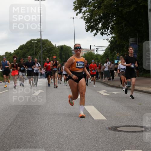 29.06.2025 - hella hamburg halbmarathon Yannick Fuchs http://msf.ph/oto/8382620 29.06.2025 10:55:00 20KM 1188, 1364, 1414, 1453, 1653, 1823, 2322, 2323, 2426, 2661, 3698, 5379, 5602, 5603, 5775, 6201, 6487, 6674, 6708, 6757, 6921, 7006, 7250, 7306, 7759, 7761, 8177, 8483, 8662, 9020, 9021, 9611, 9984, 10295, 11623, 11702, 11782, 12789, 12908, 13459, 13516, 15269, 16621, 17145, 17226, 17951, 17952, 18133, 18757, 19117, 19146, 19242 meine-sportfotos.de