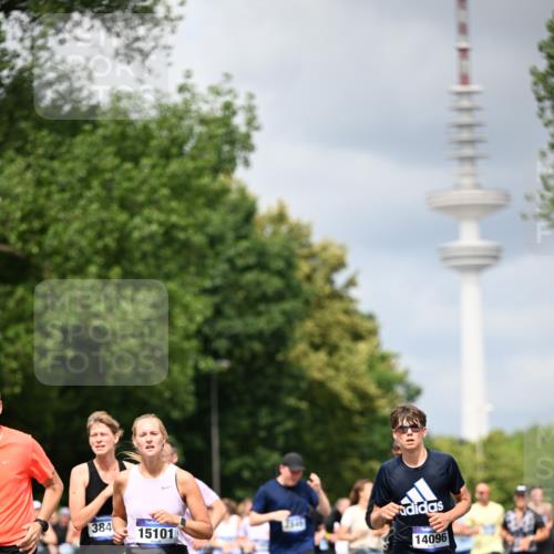 29.06.2025 - hella hamburg halbmarathon Dr. Thomas Lammeyer http://msf.ph/oto/8383018 29.06.2025 10:42:48 Kennedybrücke 1394, 1457, 1596, 1721, 1791, 1901, 2113, 2151, 2693, 2786, 3094, 3095, 3242, 3323, 3338, 3716, 3841, 3927, 4139, 4259, 4260, 5085, 5089, 5155, 5161, 5300, 5713, 6199, 6200, 6695, 6696, 6751, 6930, 7117, 7118, 7119, 7165, 7244, 7371, 7552, 7561, 7692, 7849, 7914, 8583, 8615, 8635, 8747, 9004, 9424, 9500, 9689, 9699, 10584 meine-sportfotos.de
