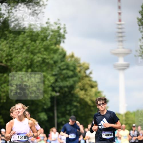 29.06.2025 - hella hamburg halbmarathon Dr. Thomas Lammeyer http://msf.ph/oto/8383129 29.06.2025 10:42:48 Kennedybrücke 1394, 1457, 1596, 1721, 1791, 1901, 2113, 2151, 2693, 2786, 3094, 3095, 3242, 3323, 3338, 3716, 3841, 3927, 4139, 4259, 4260, 5085, 5089, 5155, 5161, 5300, 5713, 6199, 6200, 6695, 6696, 6751, 6930, 7117, 7118, 7119, 7165, 7244, 7371, 7552, 7561, 7692, 7849, 7914, 8583, 8615, 8635, 8747, 9004, 9424, 9500, 9689, 9699, 10584 meine-sportfotos.de