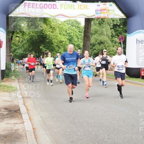 29.06.2025 - hella hamburg halbmarathon MichiJ http://msf.ph/oto/8383594 29.06.2025 10:46:55 Zwischen KM18-KM19 1681, 2091, 6757, 7476, 8481, 8531, 10271, 12908, 14631, 15269, 17491, 18130, 18202, 18624, 18701 meine-sportfotos.de
