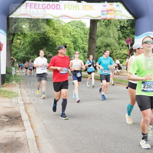 29.06.2025 - hella hamburg halbmarathon MichiJ http://msf.ph/oto/8383884 29.06.2025 10:46:59 Zwischen KM18-KM19 1681, 2091, 2363, 3169, 4013, 6757, 7476, 11623, 12761, 12908, 15733, 16754, 17491, 18130, 18200, 18202, 18556, 18701 meine-sportfotos.de