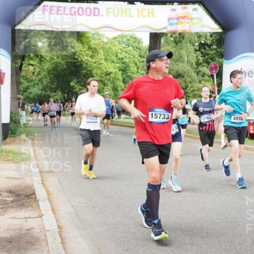 29.06.2025 - hella hamburg halbmarathon MichiJ http://msf.ph/oto/8383939 29.06.2025 10:47:00 Zwischen KM18-KM19 1681, 2091, 2363, 3169, 3698, 4013, 5347, 6757, 11623, 12761, 12908, 15733, 16754, 17491, 18130, 18200, 18202, 18556, 18701 meine-sportfotos.de