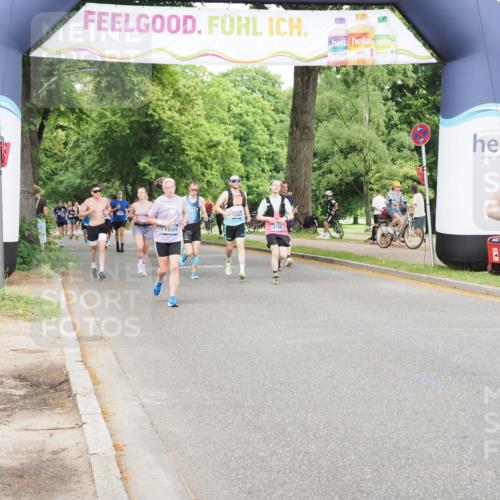 29.06.2025 - hella hamburg halbmarathon MichiJ http://msf.ph/oto/8384260 29.06.2025 10:47:05 Zwischen KM18-KM19 2167, 2363, 3169, 3698, 4013, 5347, 8749, 11623, 12761, 13589, 15733, 16754 meine-sportfotos.de