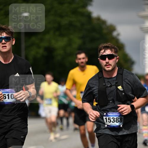29.06.2025 - hella hamburg halbmarathon Dr. Thomas Lammeyer http://msf.ph/oto/8384788 29.06.2025 10:20:18 Kennedybrücke 1212, 1244, 1308, 1599, 2071, 2165, 2436, 2601, 2803, 3156, 3176, 3484, 3648, 4478, 4583, 4637, 4828, 6024, 6742, 6935, 7158, 7753, 7792, 8057, 8169, 8274, 8295, 8554, 8597, 8645, 8707, 8847, 9601, 9628, 9784, 9802, 9810, 9881, 10107, 10139, 10141, 10183, 10292, 10844, 11236, 11344, 11345 meine-sportfotos.de