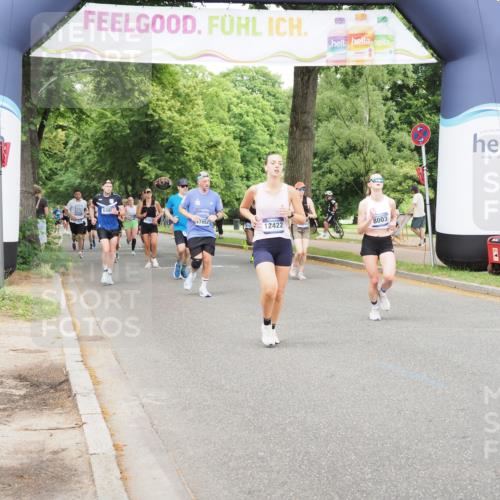 29.06.2025 - hella hamburg halbmarathon MichiJ http://msf.ph/oto/8384845 29.06.2025 10:47:13 Zwischen KM18-KM19 5272, 8749, 12422, 13583, 14902, 14965, 18133, 18551 meine-sportfotos.de